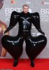 FouyQZ5XsAA44z1   Alful outfit.jpg